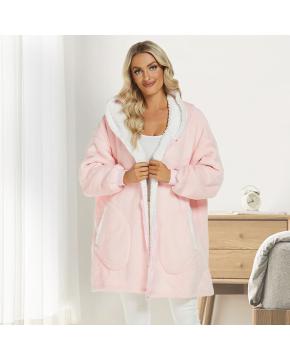 Oversized Blanket with Zipper and Hood